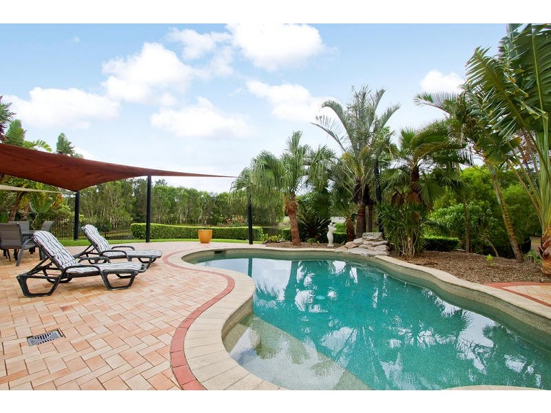 21 Cedarwood Crescent, Robina QLD 4226