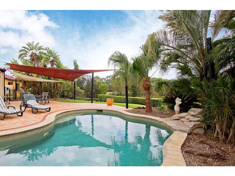 21 Cedarwood Crescent, Robina QLD 4226