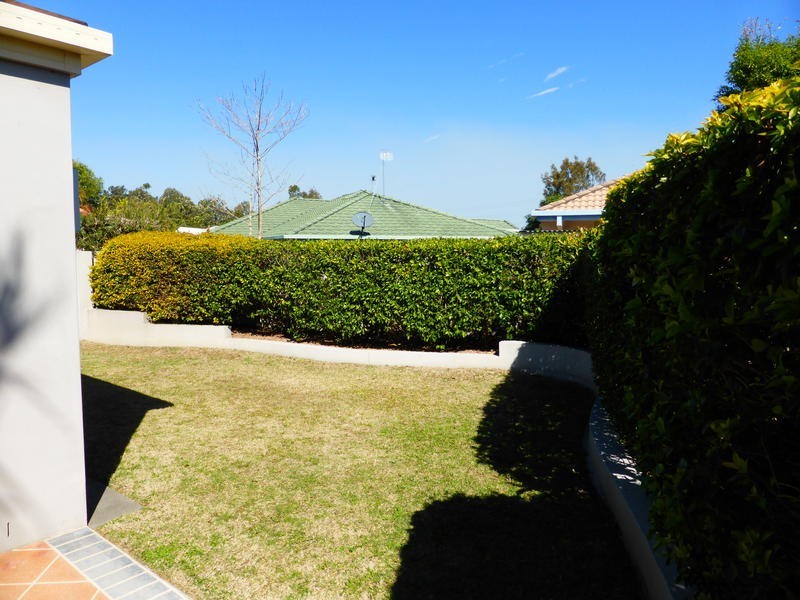 26 Cedarwood Crescent, Robina QLD 4226