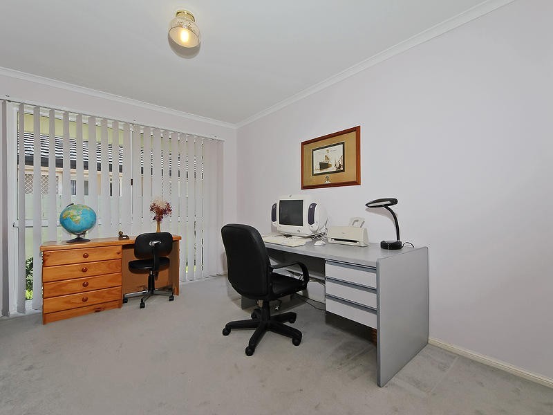 5 Cedros Place, Clear Island Waters QLD 4226