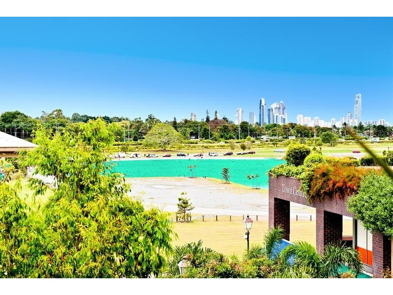 7/ 3208 Central Place, Carrara QLD 4211