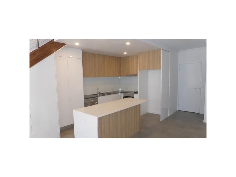 12 Evergreen View, Robina QLD 4226