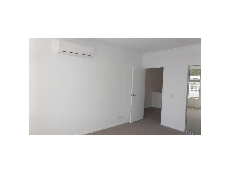 12 Evergreen View, Robina QLD 4226