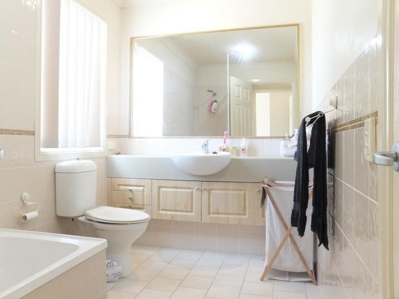 17/ 226 Cheltenham Drive, Robina QLD 4226