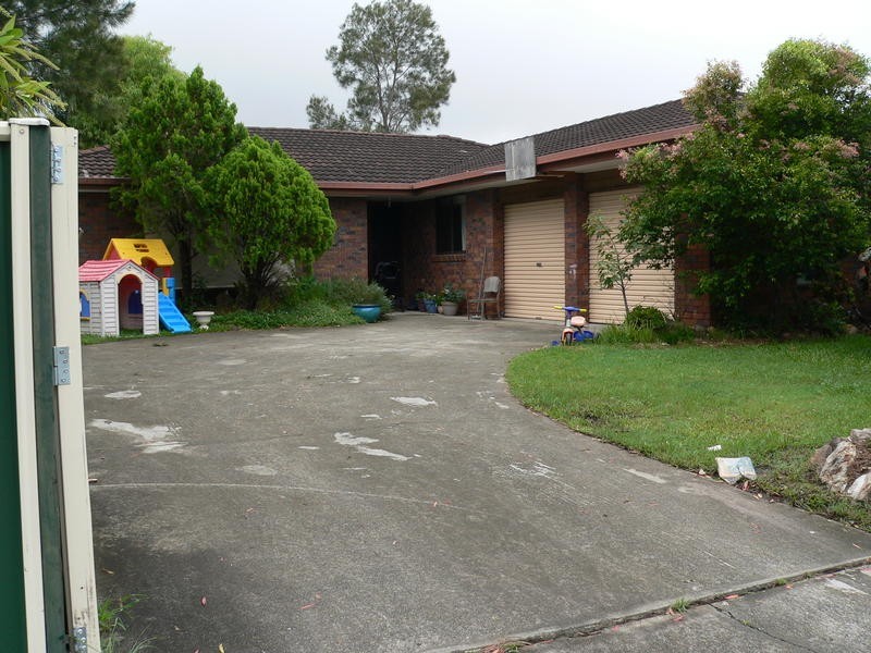 138 Christine Avenue, Burleigh Waters QLD 4220