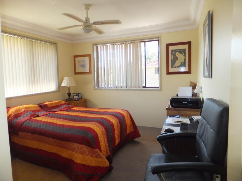 4/ 14 Christina Court, Mermaid Waters QLD 4218