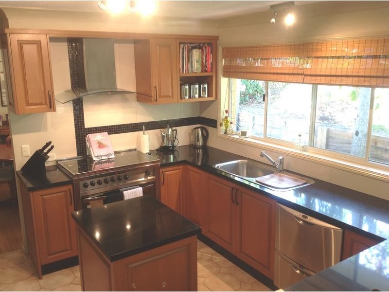 1 Clansman Court, Bonogin QLD 4213