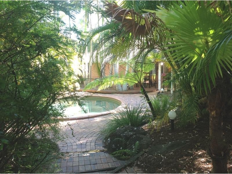 1 Clansman Court, Bonogin QLD 4213