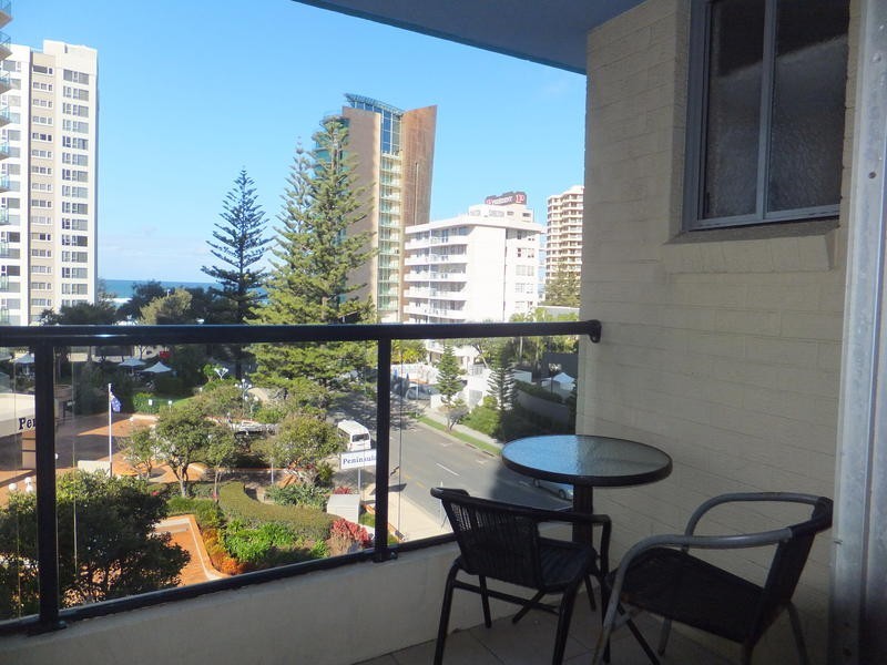 13/ 21 Clifford Street, Surfers Paradise QLD 4217