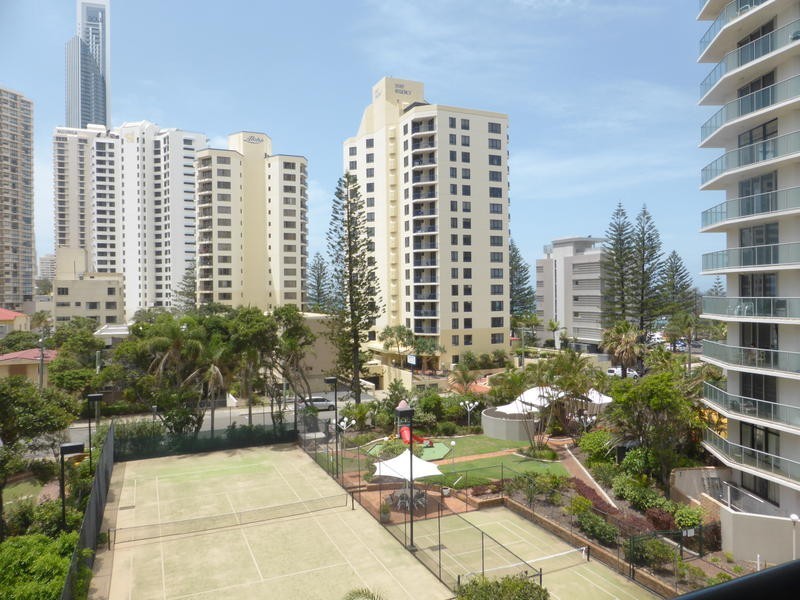 15/ 21 Clifford Street, Surfers Paradise QLD 4217