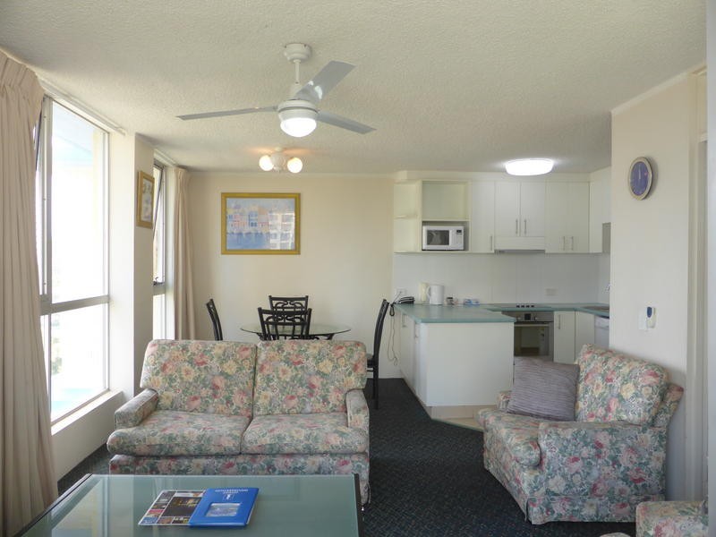 15/ 21 Clifford Street, Surfers Paradise QLD 4217