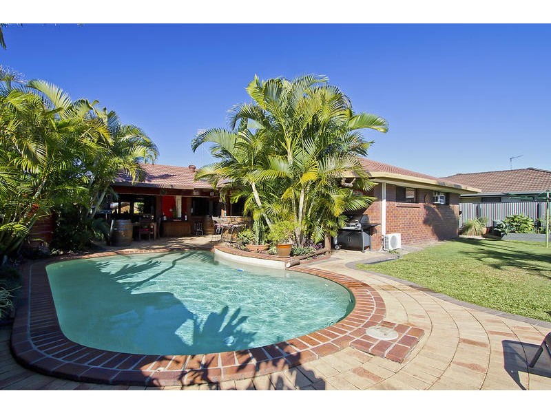 21 Coachwood Court, Burleigh Waters QLD 4220