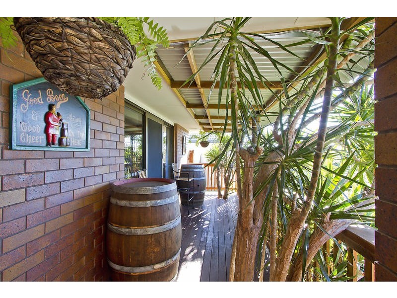 21 Coachwood Court, Burleigh Waters QLD 4220