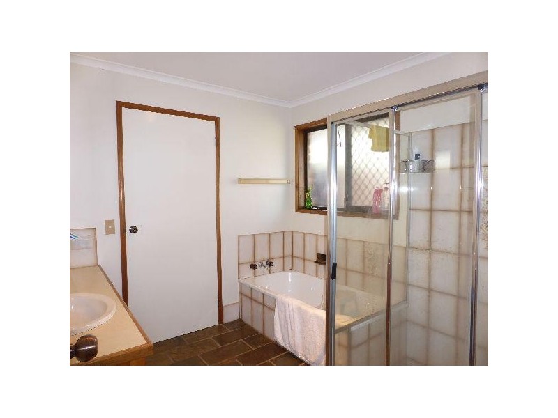 65 Cobai Drive, Mudgeeraba QLD 4213