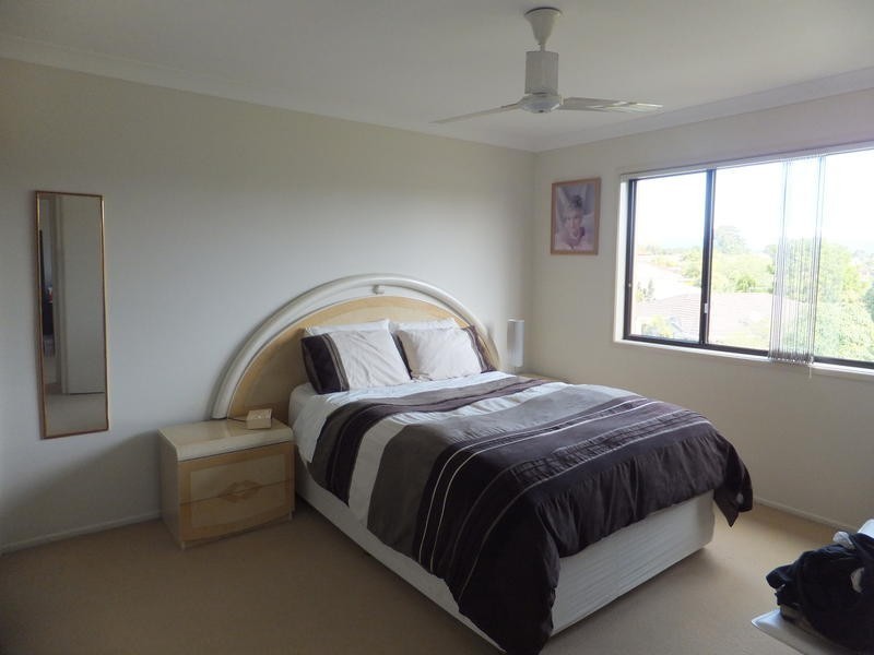 @/ 2 Concord Circuit, Robina QLD 4226