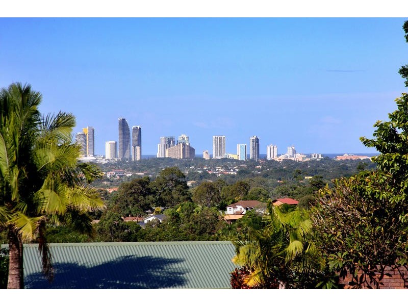 17 Convery Crescent, Highland Park QLD 4211