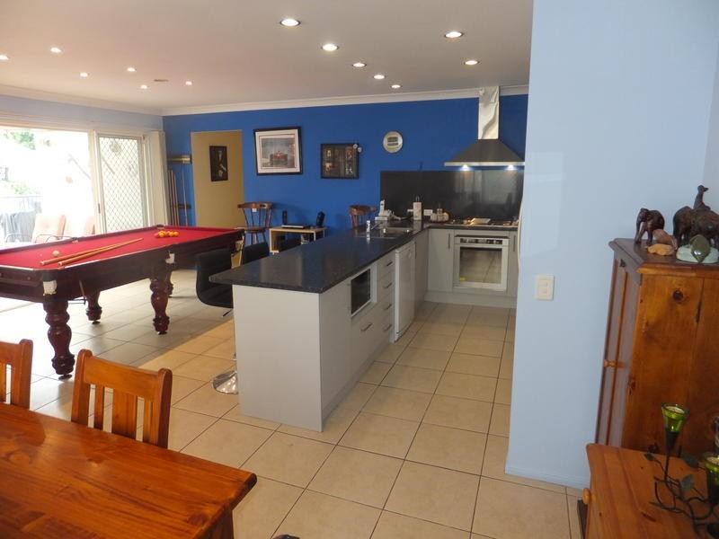 15 Coral Tree Court, Robina QLD 4226