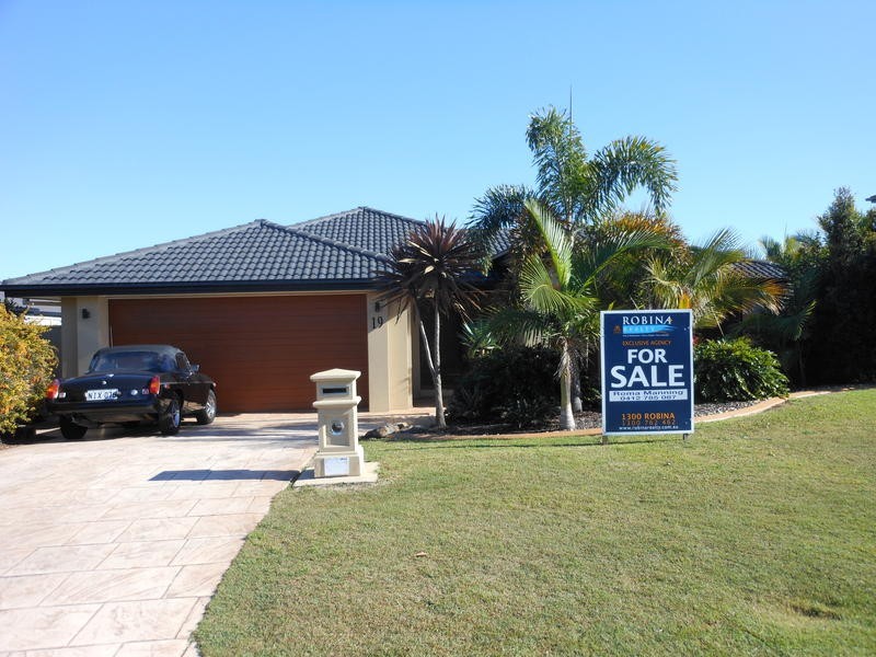 19 Cordyline Drive, Reedy Creek QLD 4227