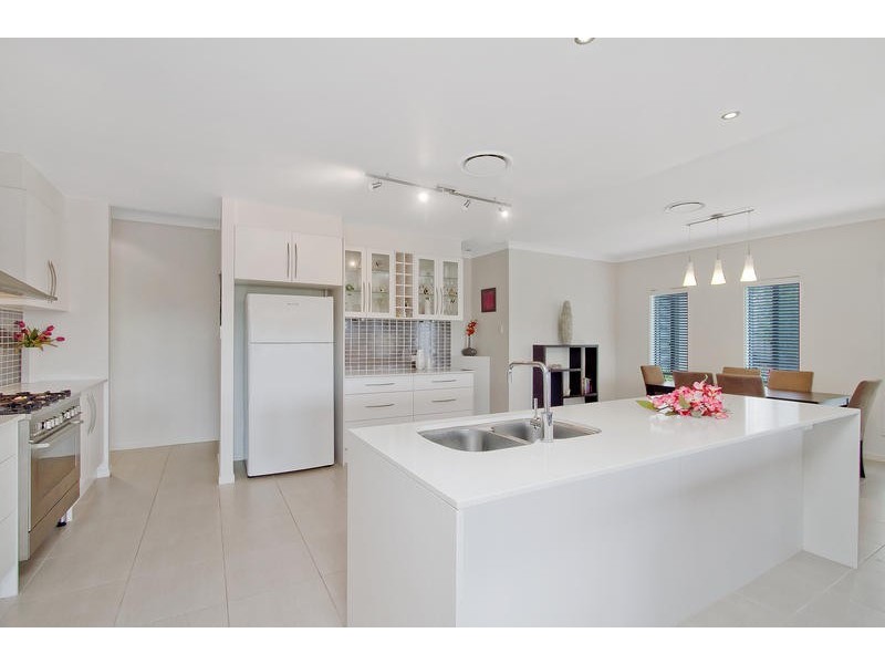 32 Cordyline Drive, Reedy Creek QLD 4227