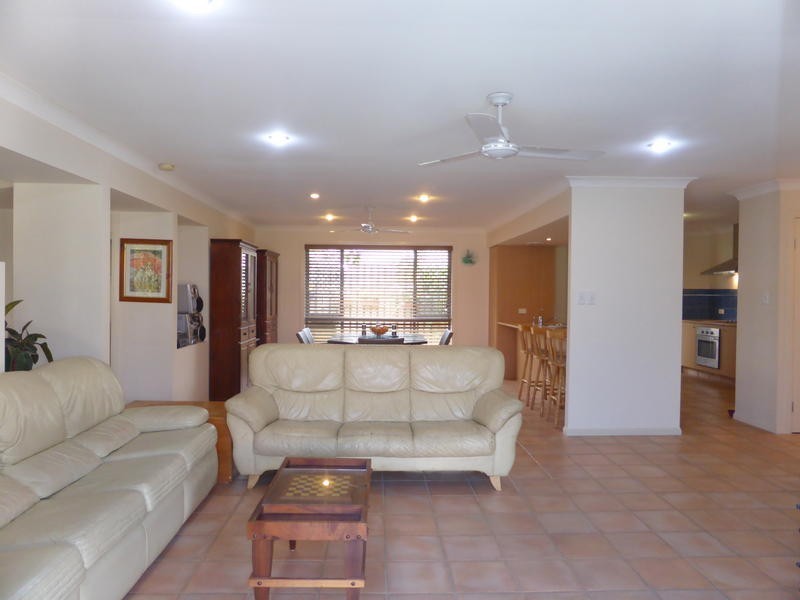 21 Cordata Crt, Robina QLD 4226