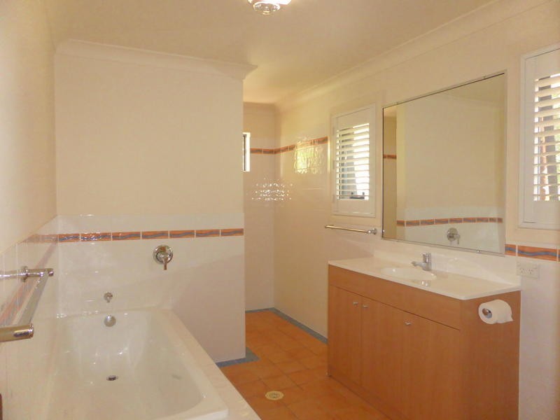 21 Cordata Crt, Robina QLD 4226