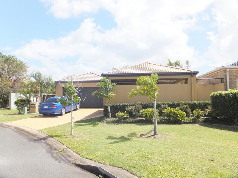 1 Cornell Court, Varsity Lakes QLD 4227