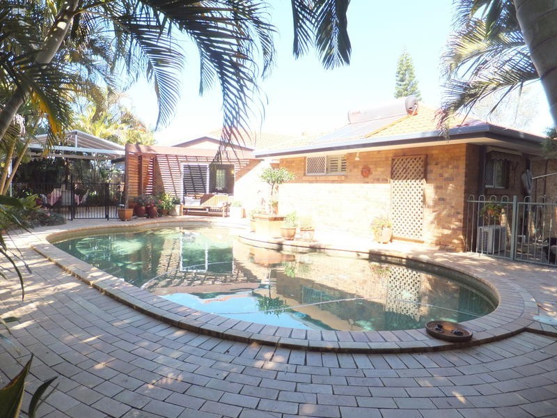 23 Cranbourne Court, Robina QLD 4226