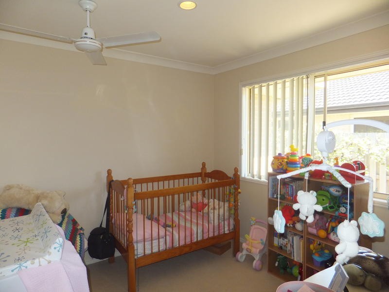 14 Daryl Drive, Varsity Lakes QLD 4227