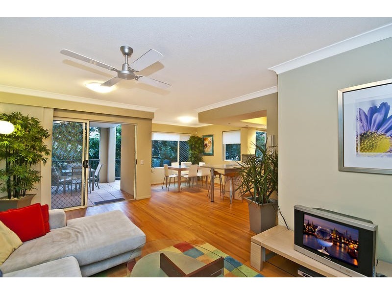 5/ 2363 Gold Coast Highway, Mermaid Beach QLD 4218