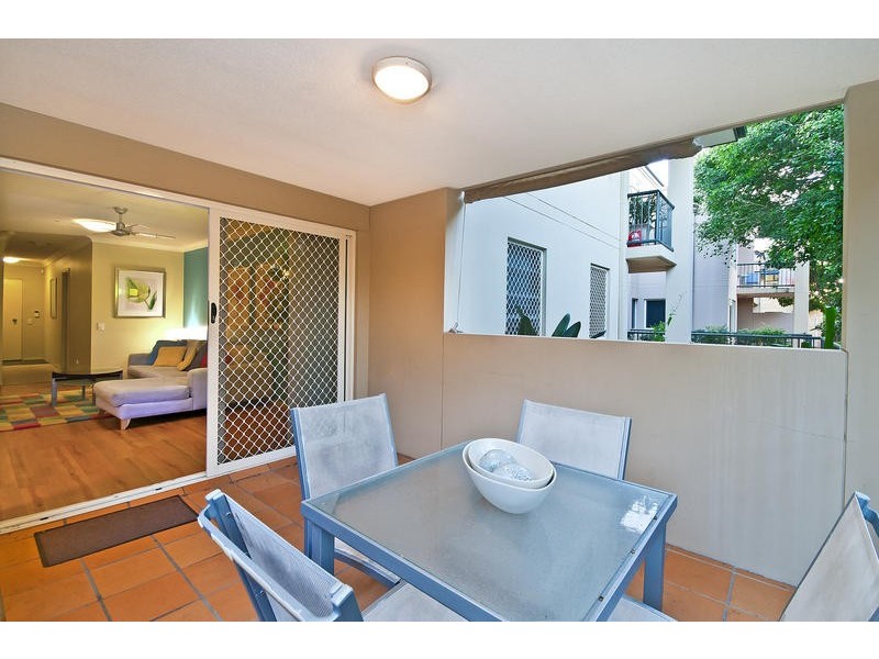 5/ 2363 Gold Coast Highway, Mermaid Beach QLD 4218