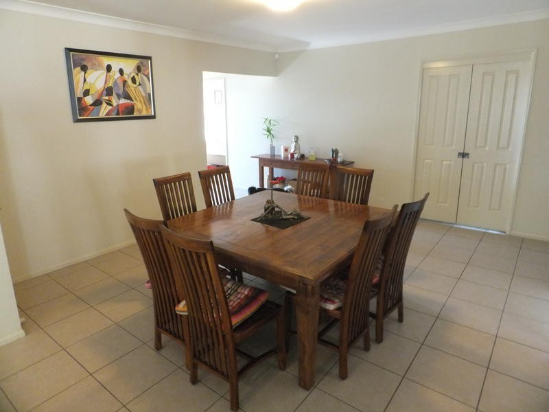 56 Dellwood Circuit, Molendinar QLD 4214