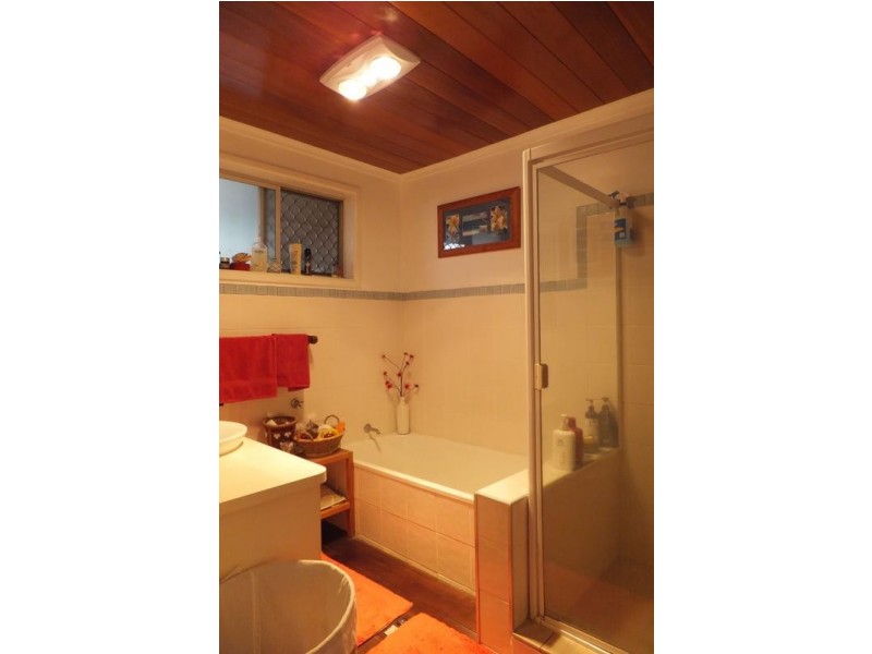 3 Denawen Street, Palm Beach QLD 4221