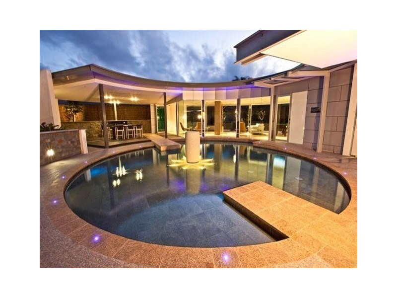 402/ 1 Douglas Street, Kirra QLD 4225