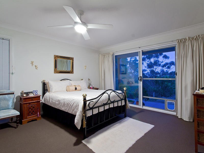 13 Duke Court, Tallai QLD 4213