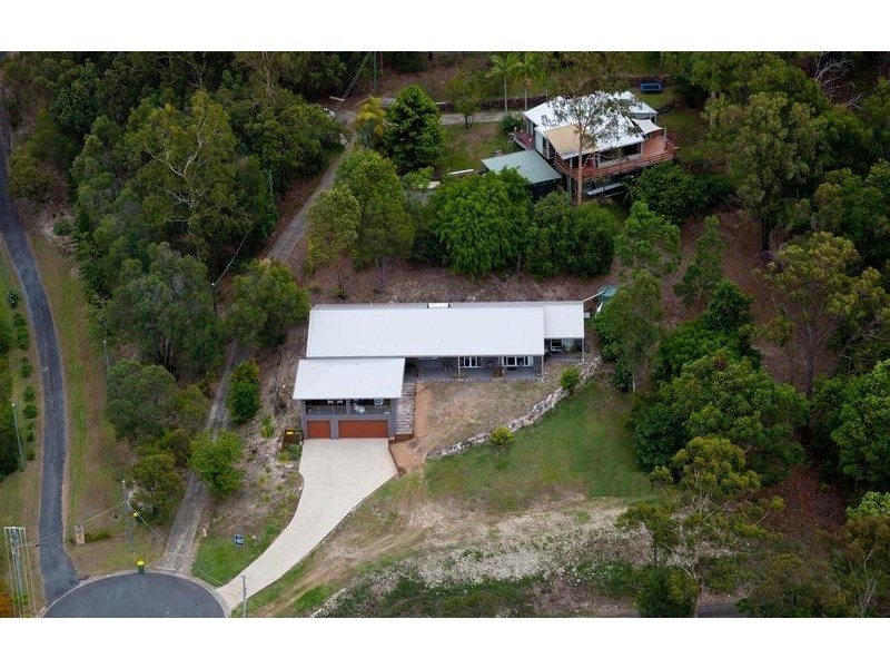 13 Duke Court, Tallai QLD 4213