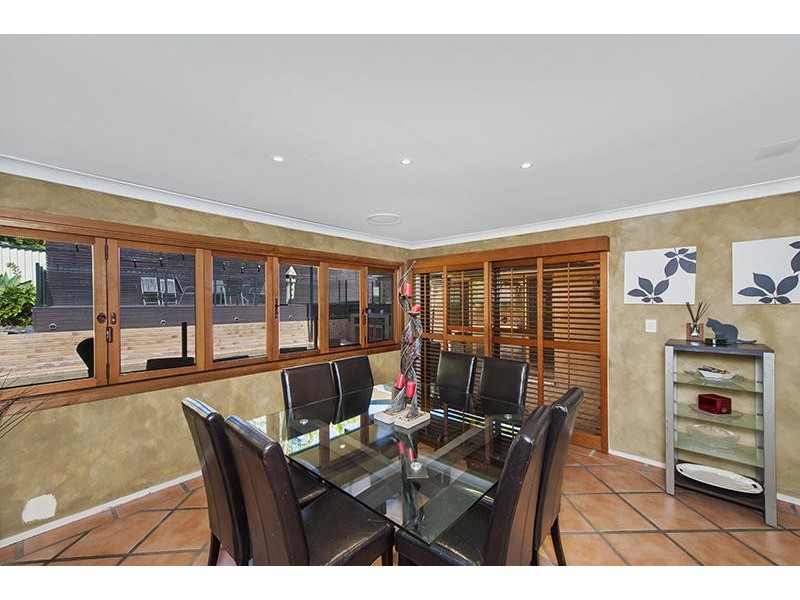 5 Dulwich Place, Robina QLD 4226