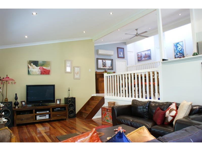 9 Durang Place, Reedy Creek QLD 4227