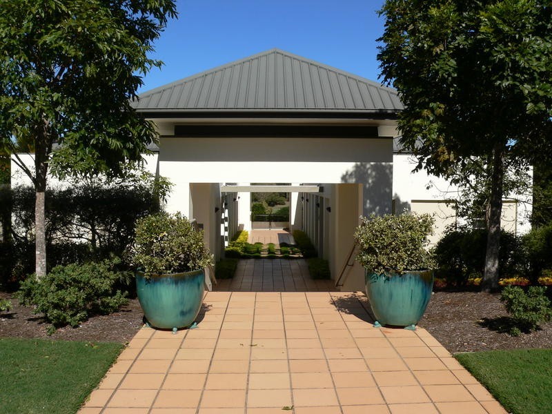 108 Easthill Drive, Robina QLD 4226