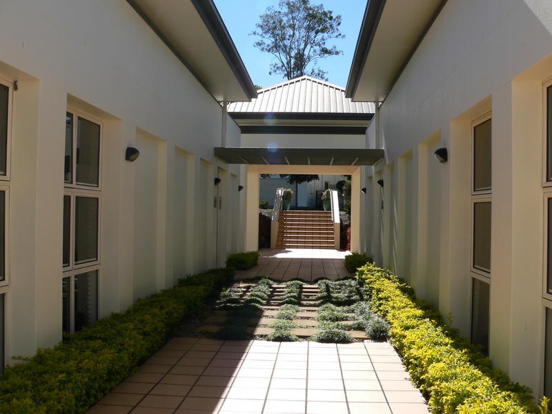 108 Easthill Drive, Robina QLD 4226