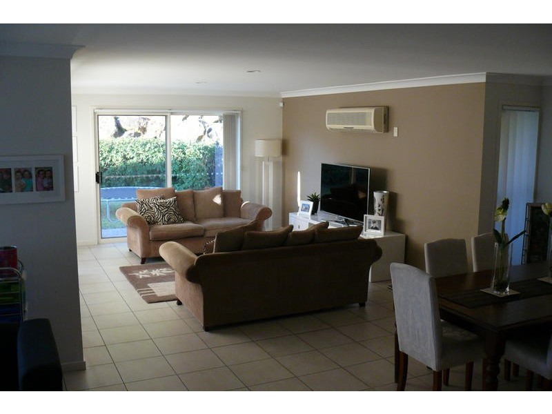 130 Easthill Drive, Robina QLD 4226