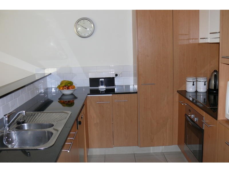 130 Easthill Drive, Robina QLD 4226