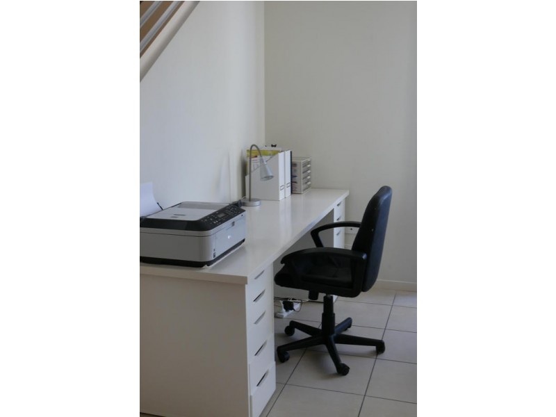 130 Easthill Drive, Robina QLD 4226