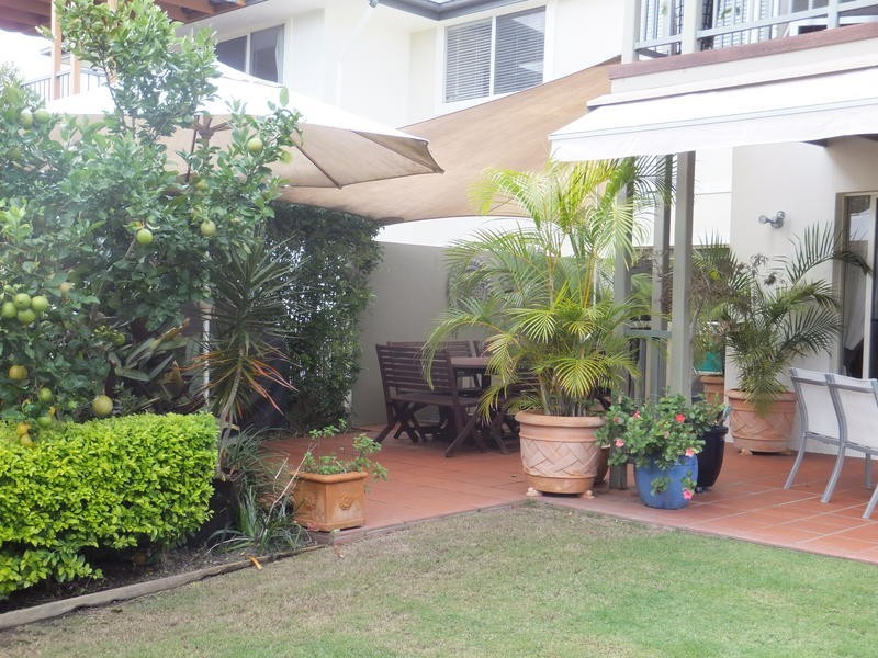 168 Easthill Drive, Robina QLD 4226