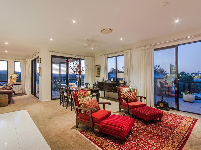 10 305 Easthill Drive, Robina QLD 4226