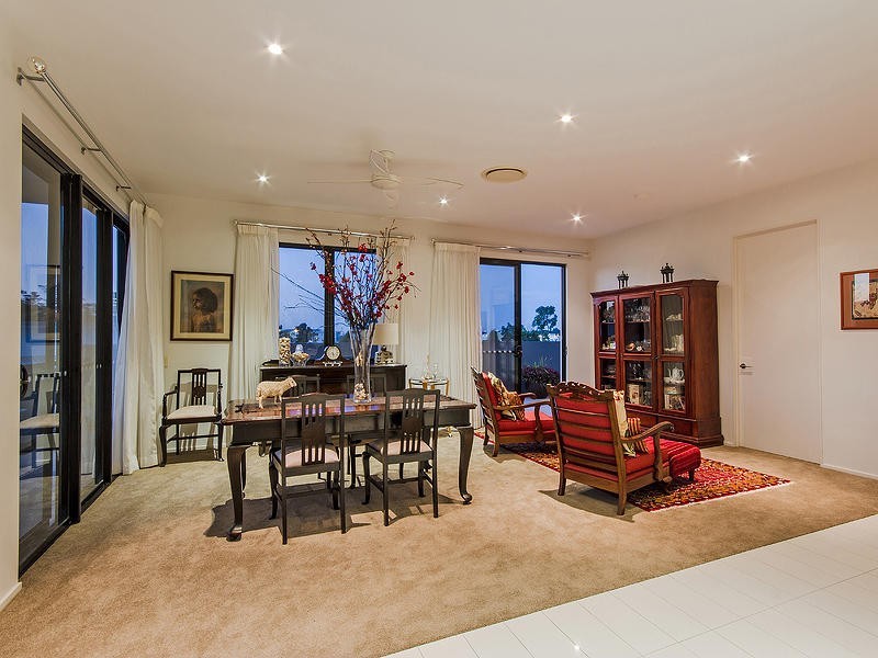10 305 Easthill Drive, Robina QLD 4226