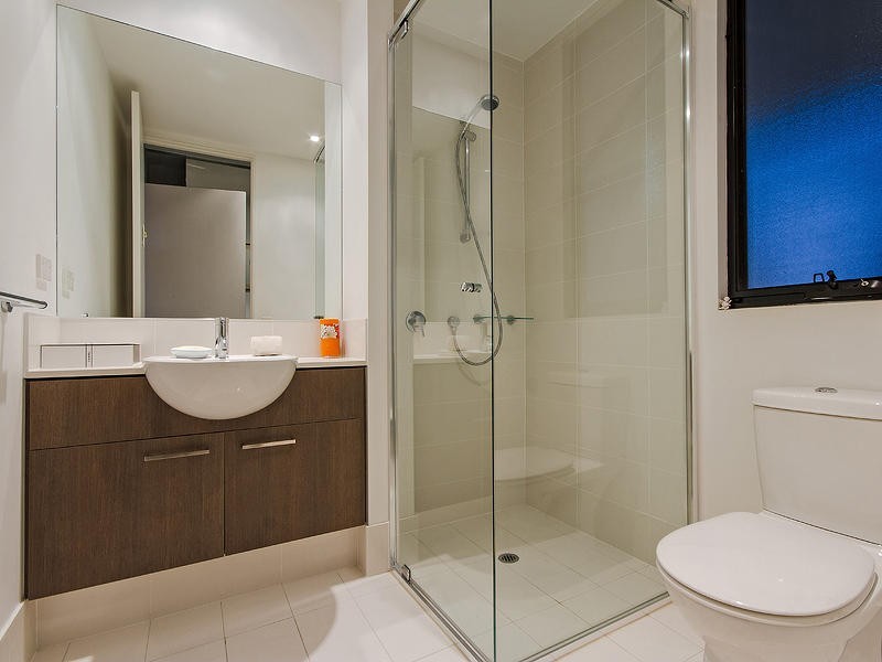 10 305 Easthill Drive, Robina QLD 4226