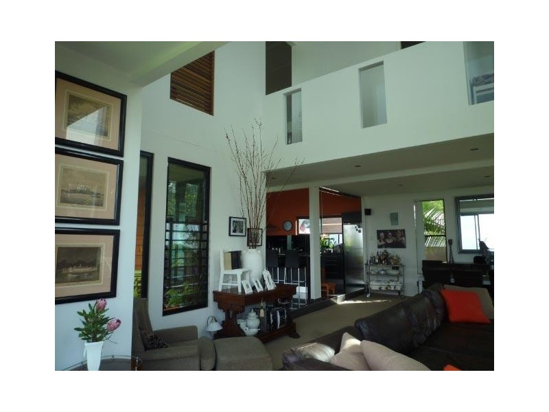16 Eden Court, Tamborine Mountain QLD 4272