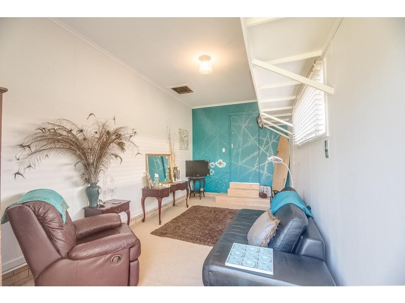 44 Eleventh Avenue, Palm Beach QLD 4221
