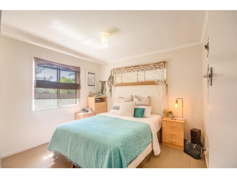 44 Eleventh Avenue, Palm Beach QLD 4221