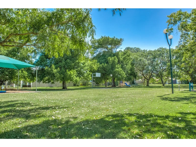 44 Eleventh Avenue, Palm Beach QLD 4221